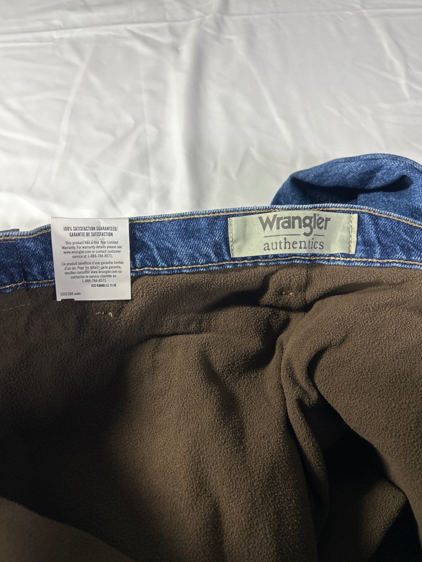 Wrangler Authentics Fleece Lined Jeans Mens Size 42x30 Blue Wash Denim