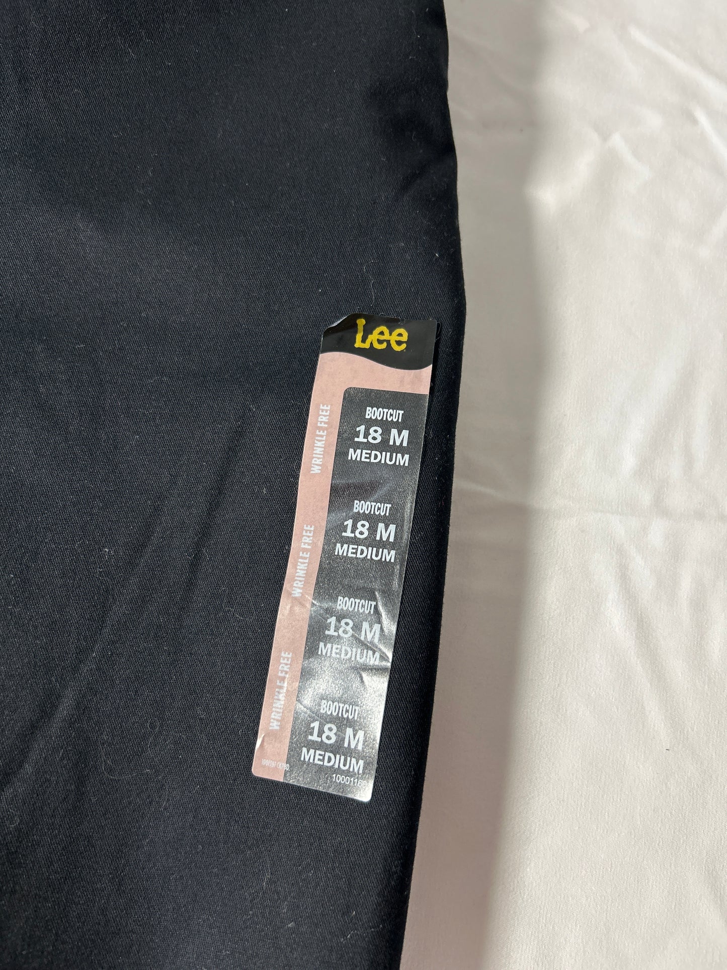 Lee Pants Womens Sz 18 L30 Black Bootcut Mid Rise Wrinkle Free