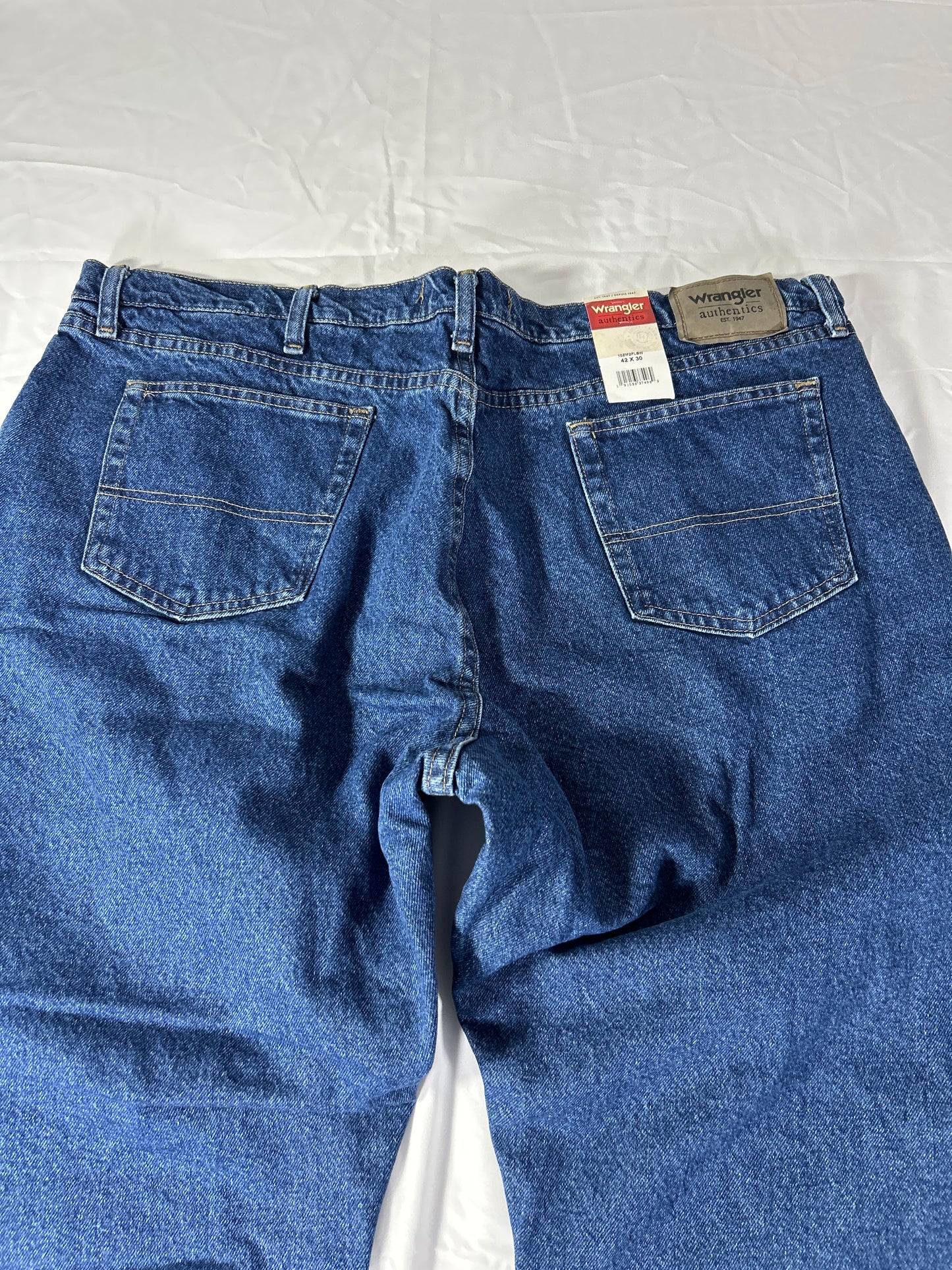 Wrangler Authentics Fleece Lined Jeans Mens Size 42x30 Blue Wash Denim