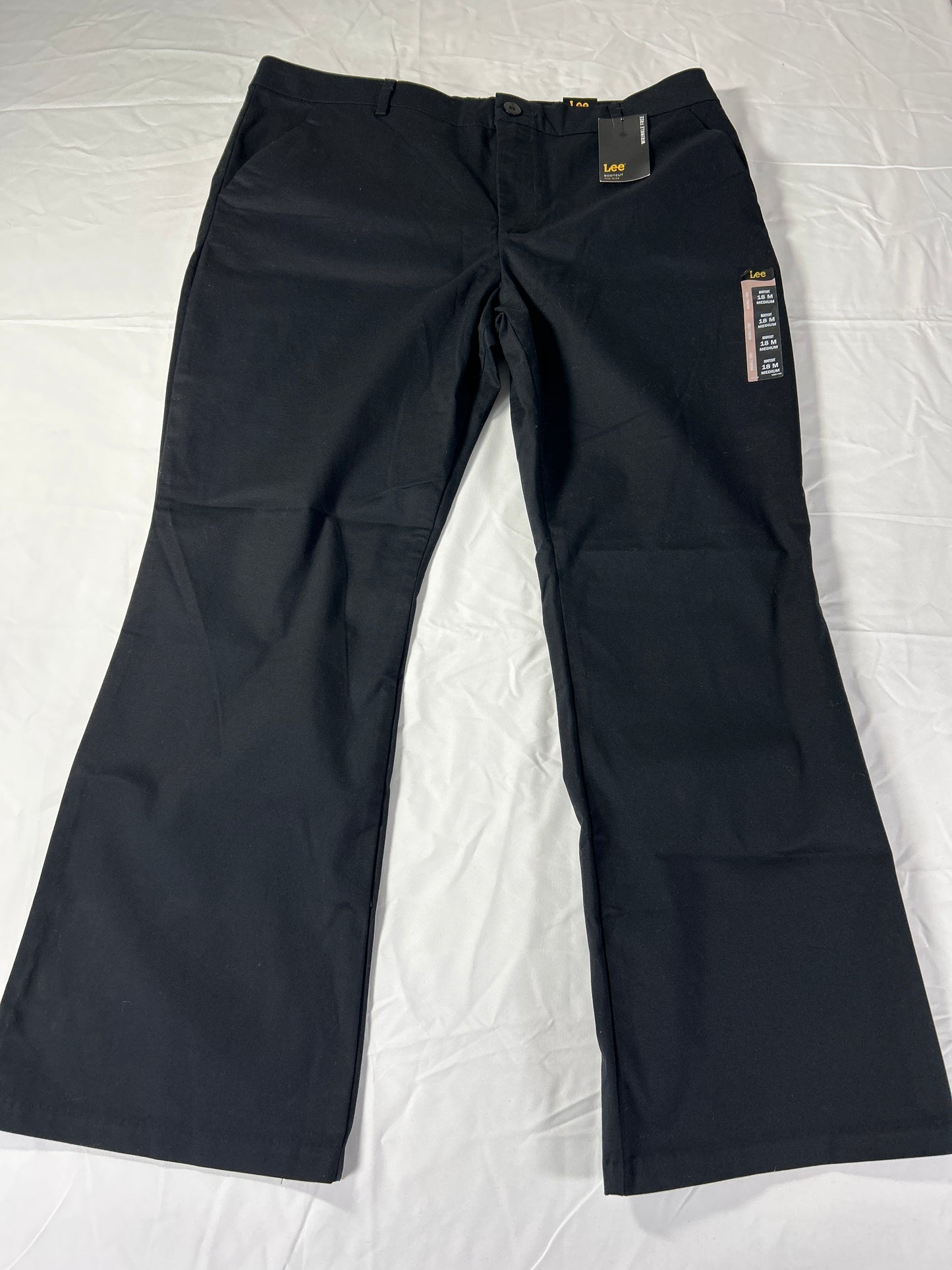 Lee Pants Womens Sz 18 L30 Black Bootcut Mid Rise Wrinkle Free