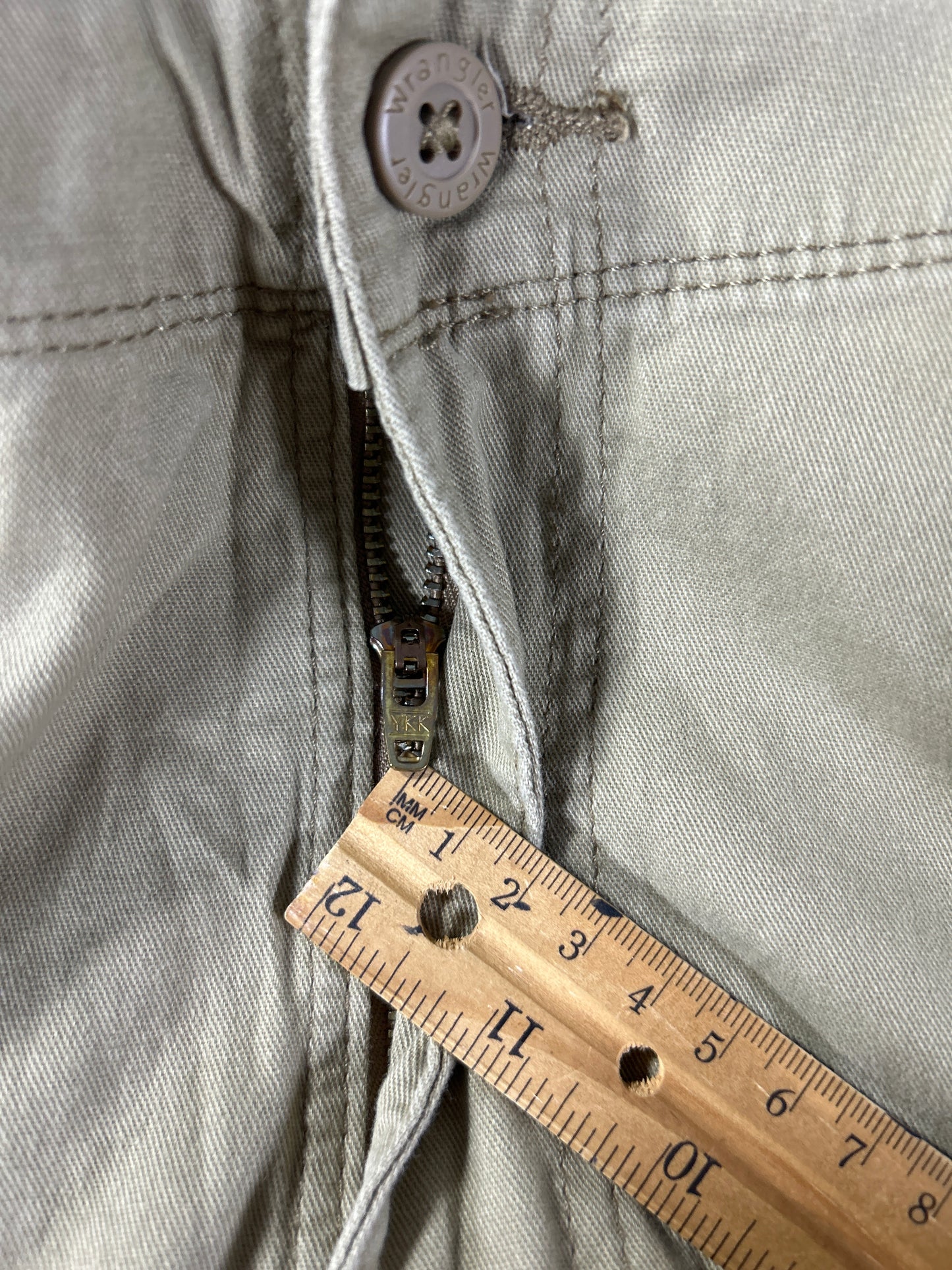 Wrangler Five Star Cargo Pants Mens Size 40x30 Tan Relaxed Fit Heritage