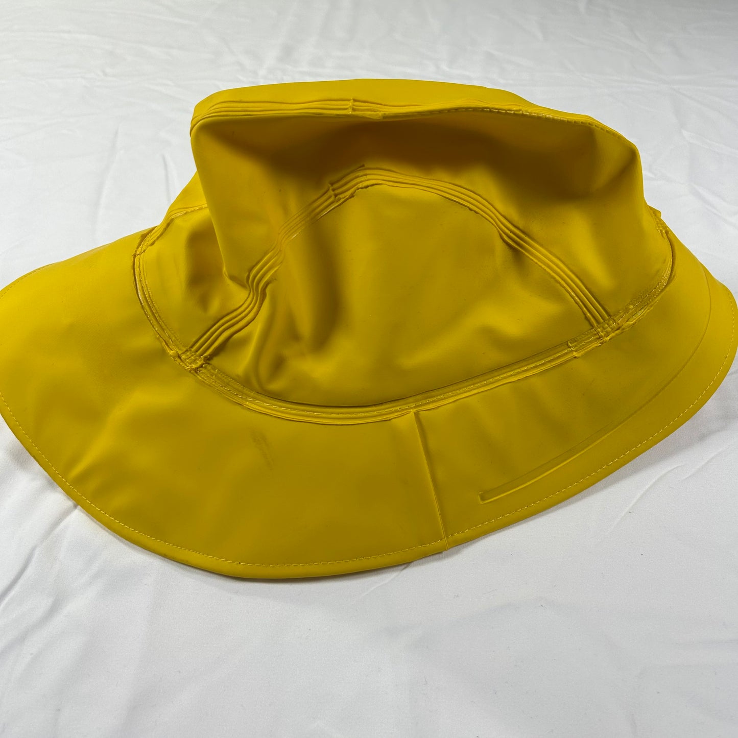 Carhartt Surrey Hat M/L Yellow Waterproof PVC Lined Hat 101181 701